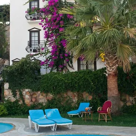 Sunny Garden Nilufer Szálloda 3*