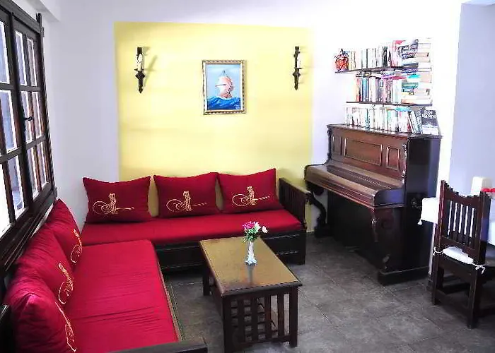 Sunny Garden Nilufer