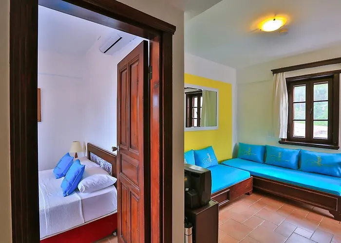 Отель Sunny Garden Nilufer 3*