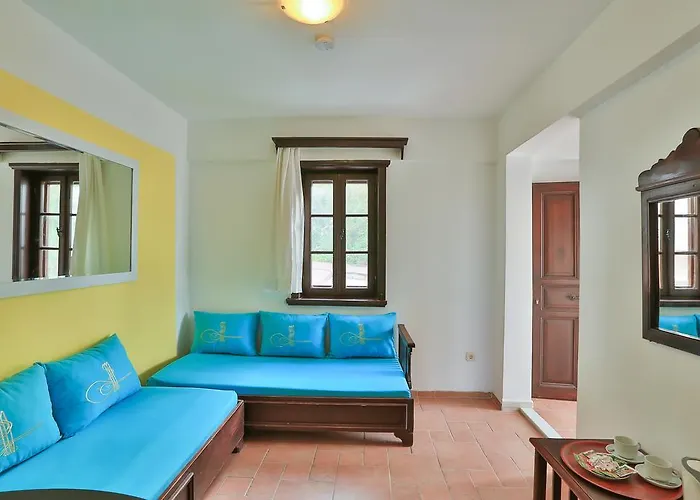 Sunny Garden Nilufer Отель Бодрум