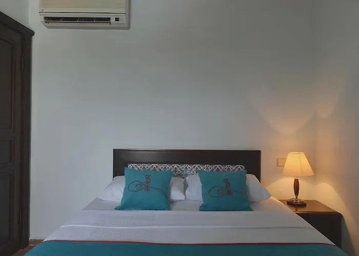 Отель Sunny Garden Nilufer 3*