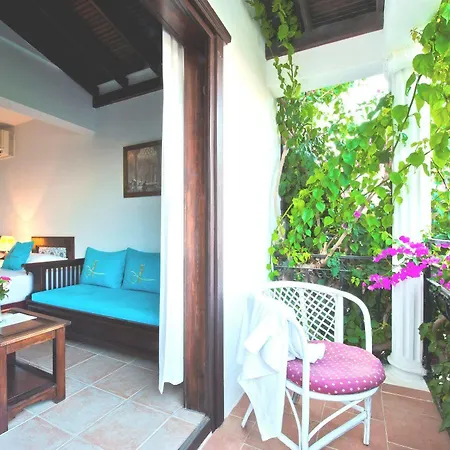Sunny Garden Nilufer 3* בודרום